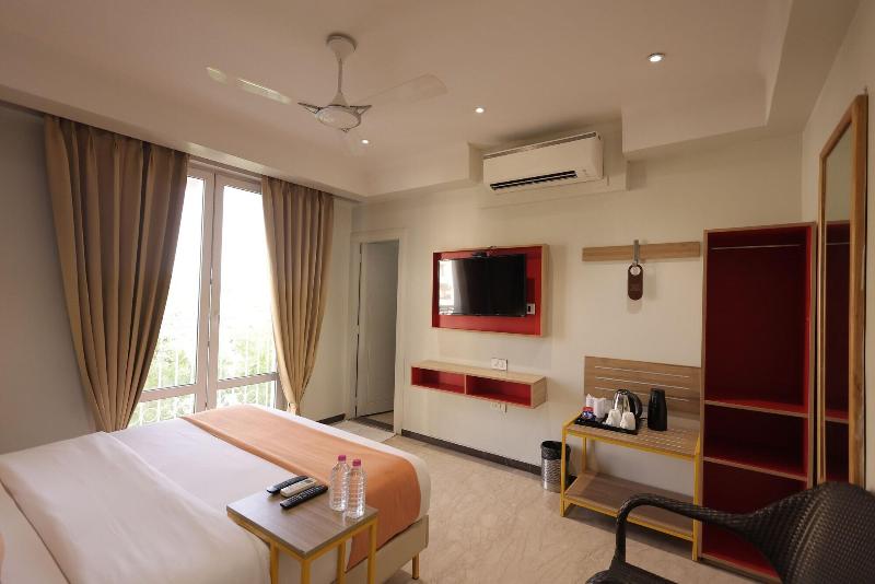 Phoenix Unmatched Comfort image