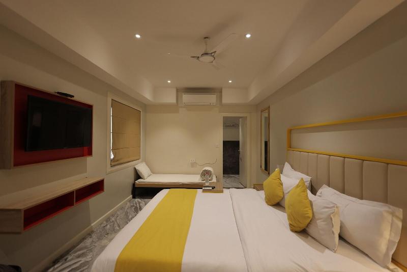 Phoenix Unmatched Comfort image