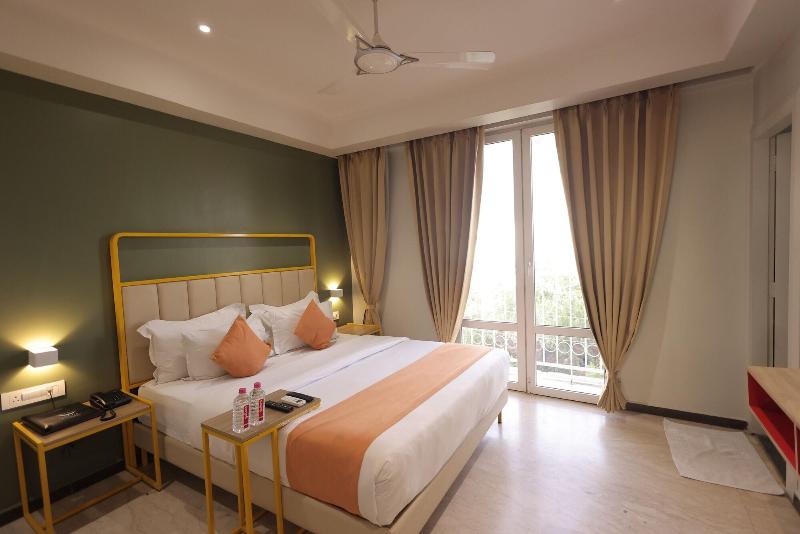 Phoenix Unmatched Comfort image