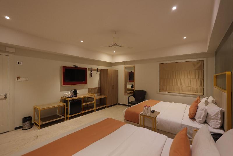 Phoenix Unmatched Comfort image