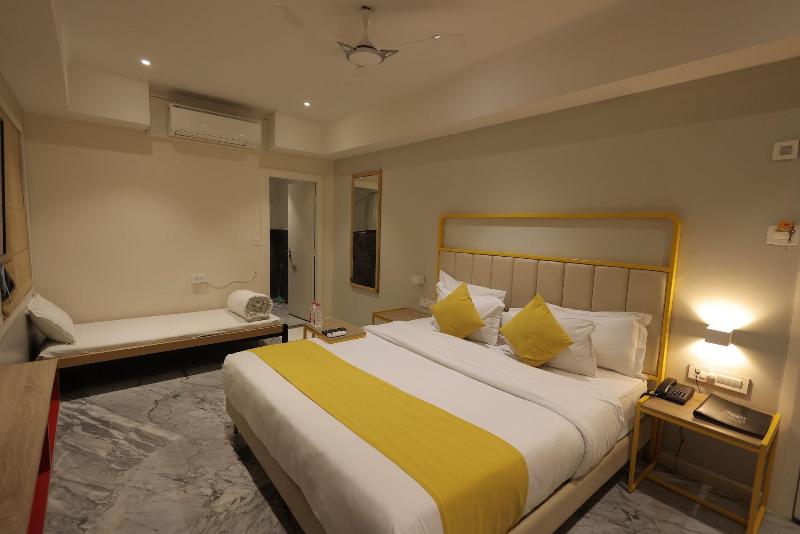 Phoenix Unmatched Comfort image