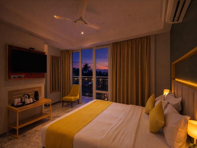 Phoenix Unmatched Comfort image