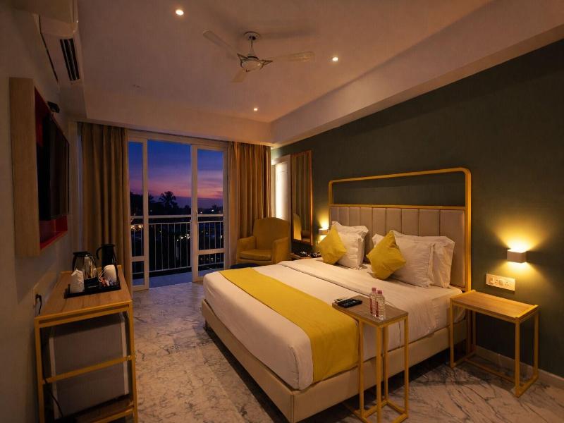 Phoenix Unmatched Comfort image