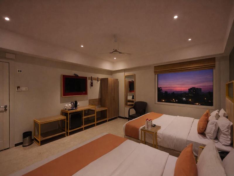 Phoenix Unmatched Comfort image