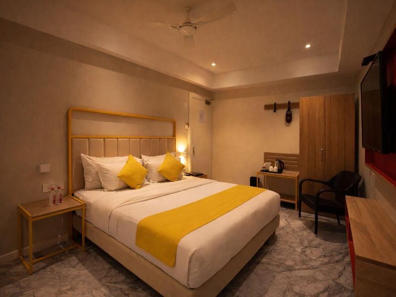 Phoenix Unmatched Comfort image