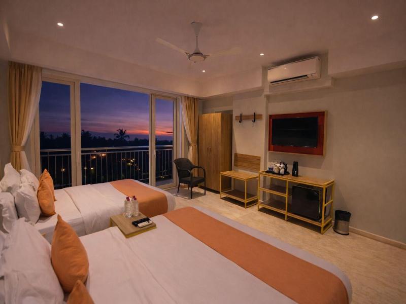 Phoenix Unmatched Comfort image