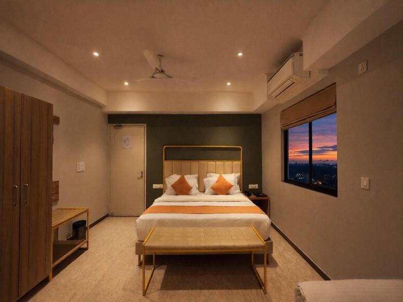 Phoenix Unmatched Comfort image