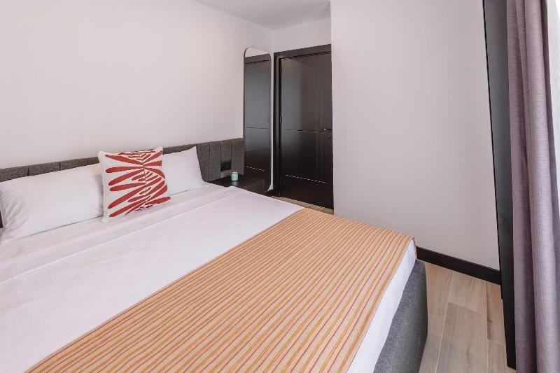 Ella Suites Hotel image