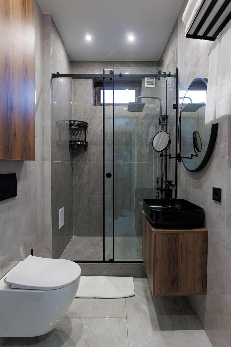 Hotel 28 image