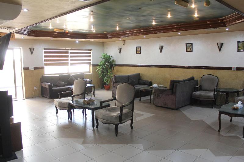 Al Ahfad Hotel Apartments image