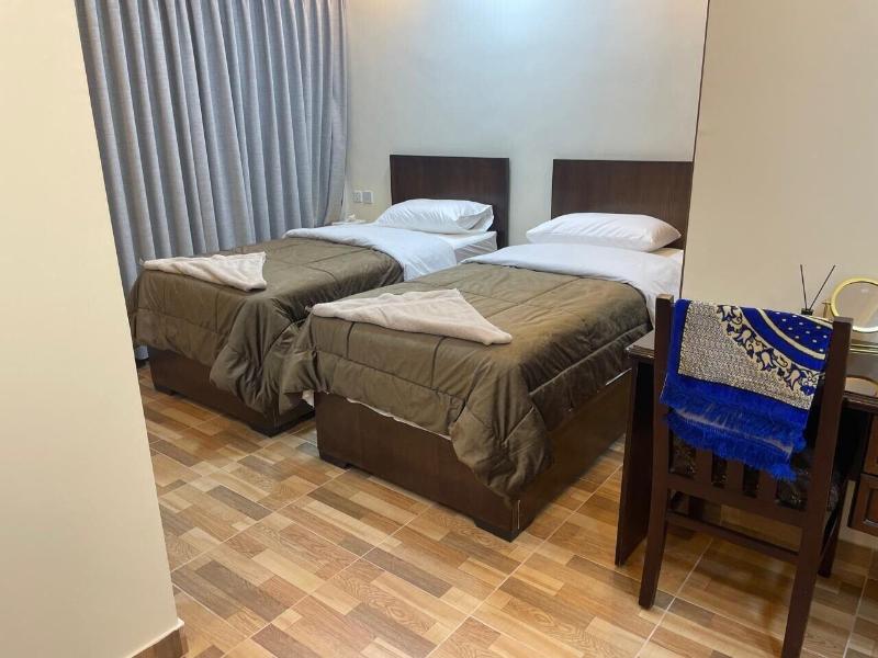 Al Ahfad Hotel Apartments image