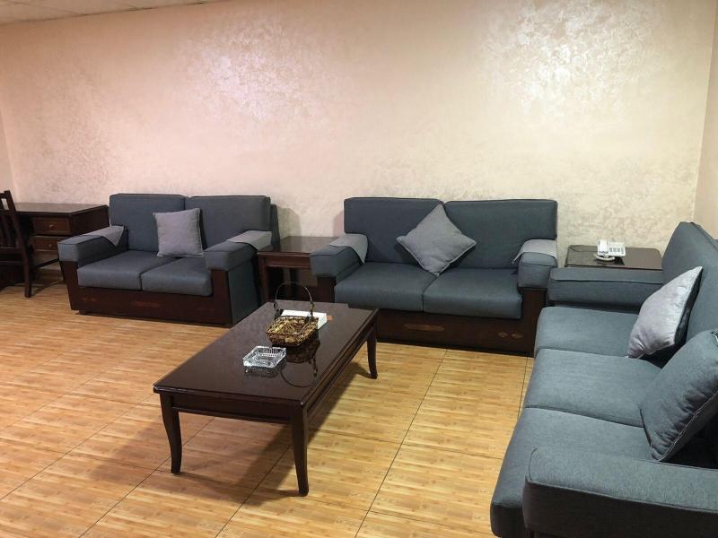 Al Ahfad Hotel Apartments image