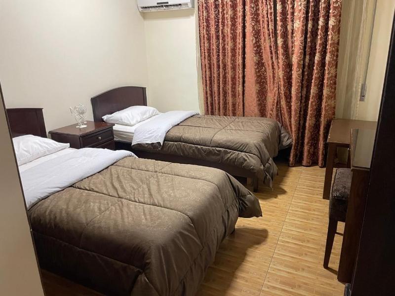 Al Ahfad Hotel Apartments image
