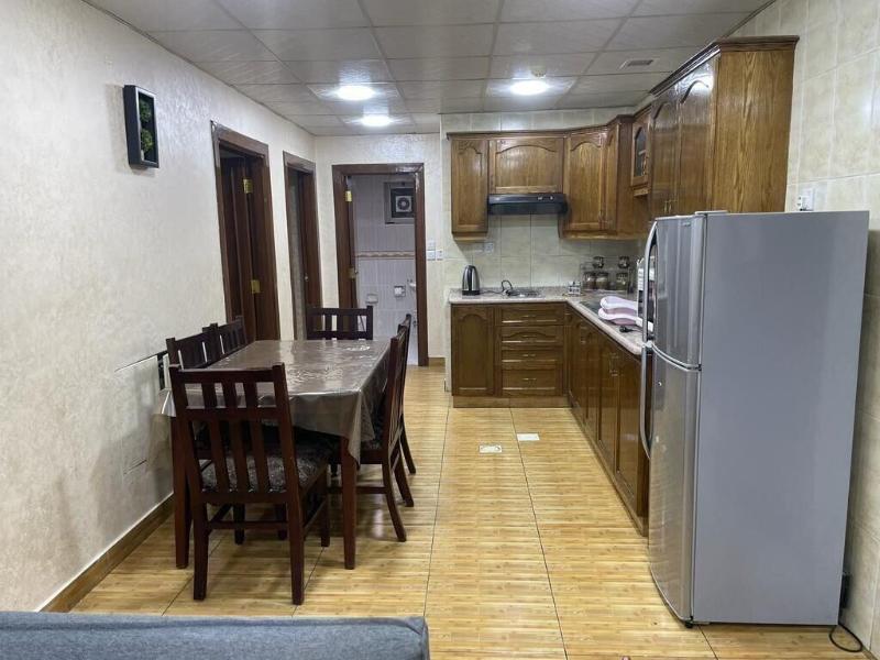 Al Ahfad Hotel Apartments image