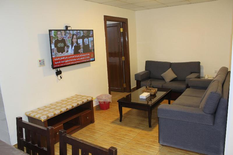 Al Ahfad Hotel Apartments image