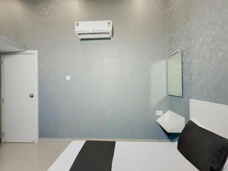 Hotel Le Hayat Residency — view
