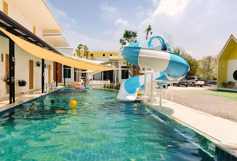 189premier Villa Lamphun image