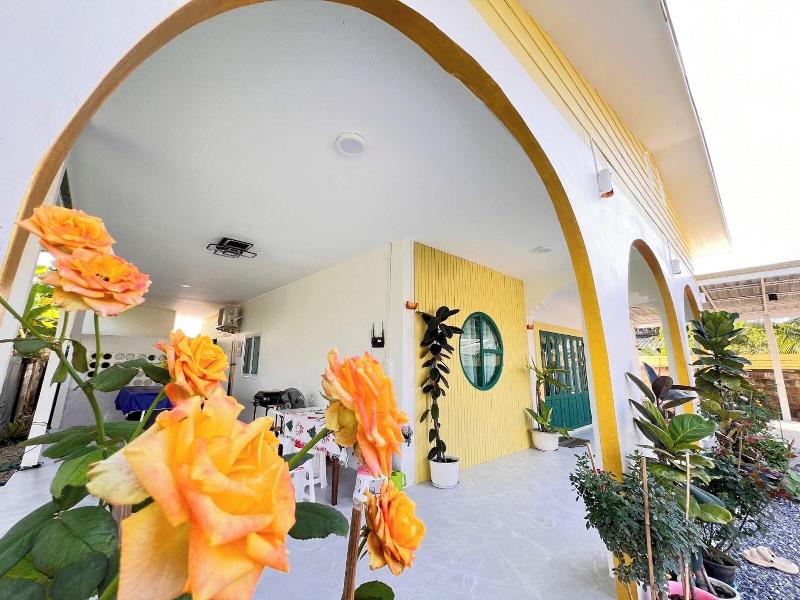 189premier Villa Lamphun image