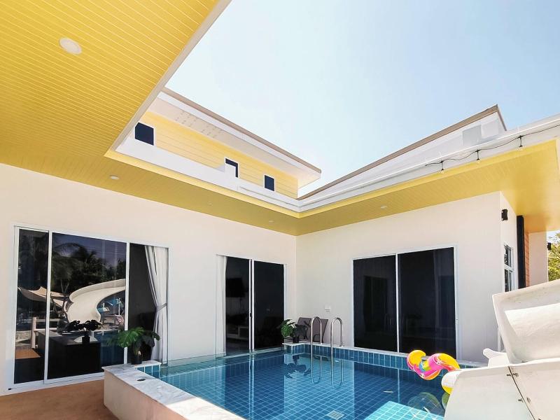 189premier Villa Lamphun image