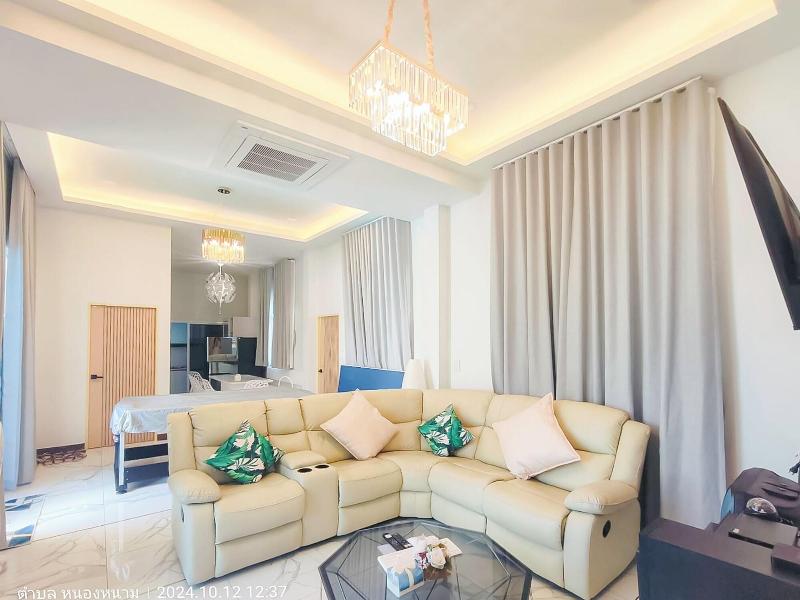 189premier Villa Lamphun image