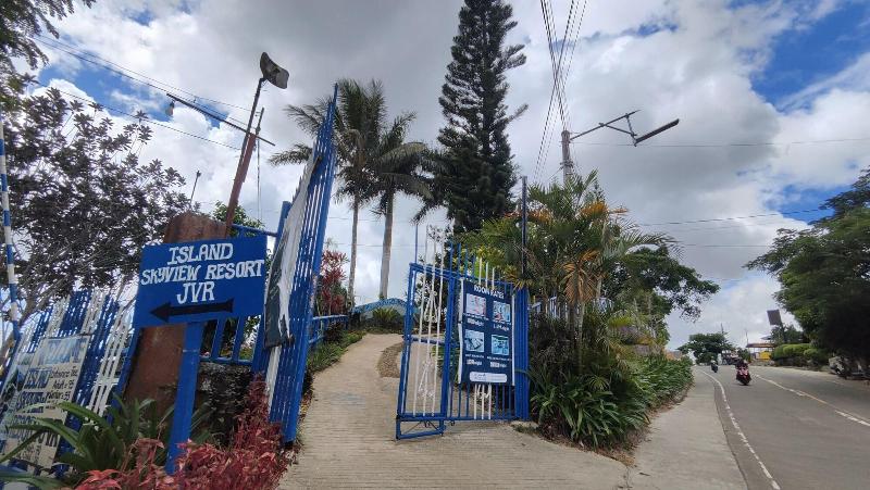 Jvr Island In The Sky Resort