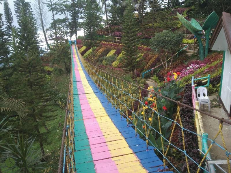 Jvr Island In The Sky Resort