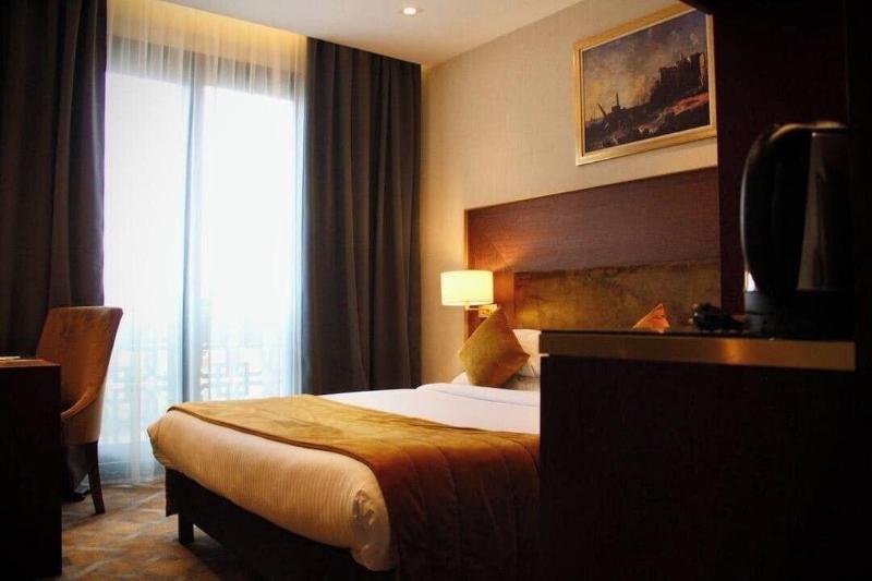 Le Palme Hotel Oran image