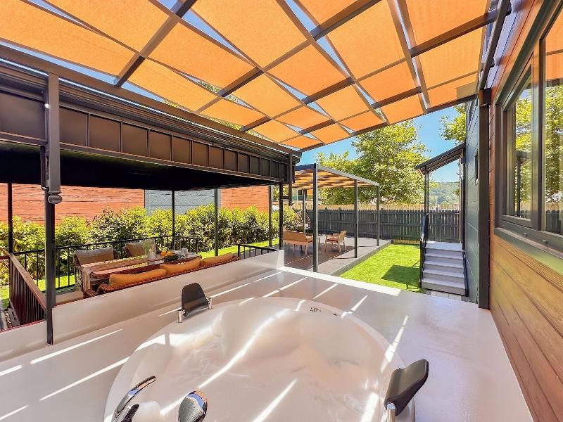 Baronet Tiny House Boutique Hotel image