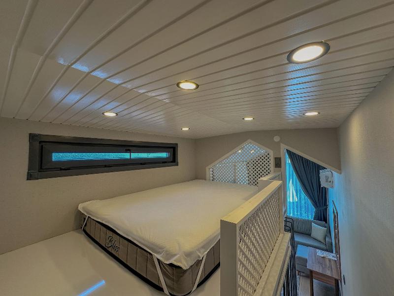 Baronet Tiny House Boutique Hotel image