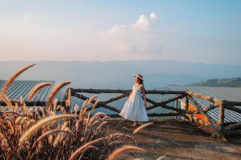 Long Hak Khao Camping Phu Chi Fa image