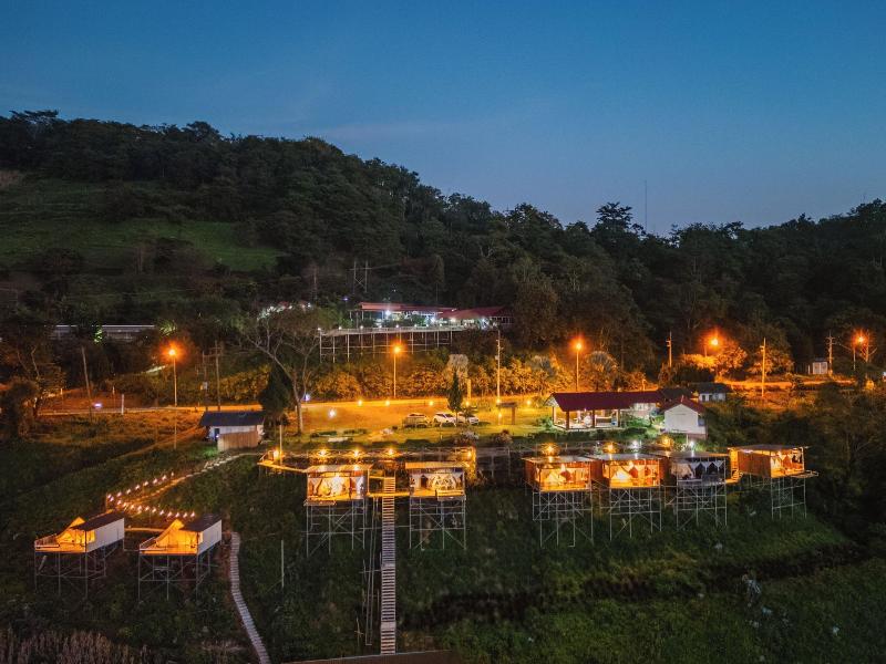Long Hak Khao Camping Phu Chi Fa image
