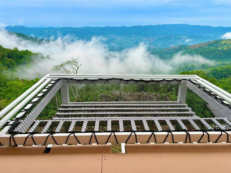 Long Hak Khao Camping Phu Chi Fa image