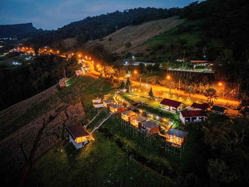 Long Hak Khao Camping Phu Chi Fa image
