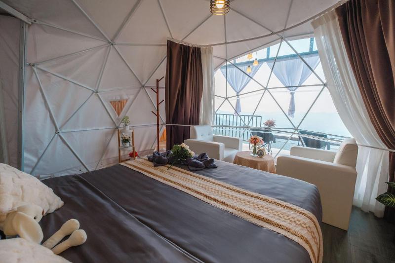Long Hak Khao Camping Phu Chi Fa image