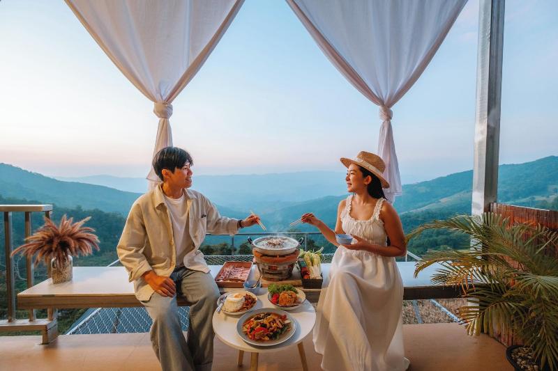 Long Hak Khao Camping Phu Chi Fa image