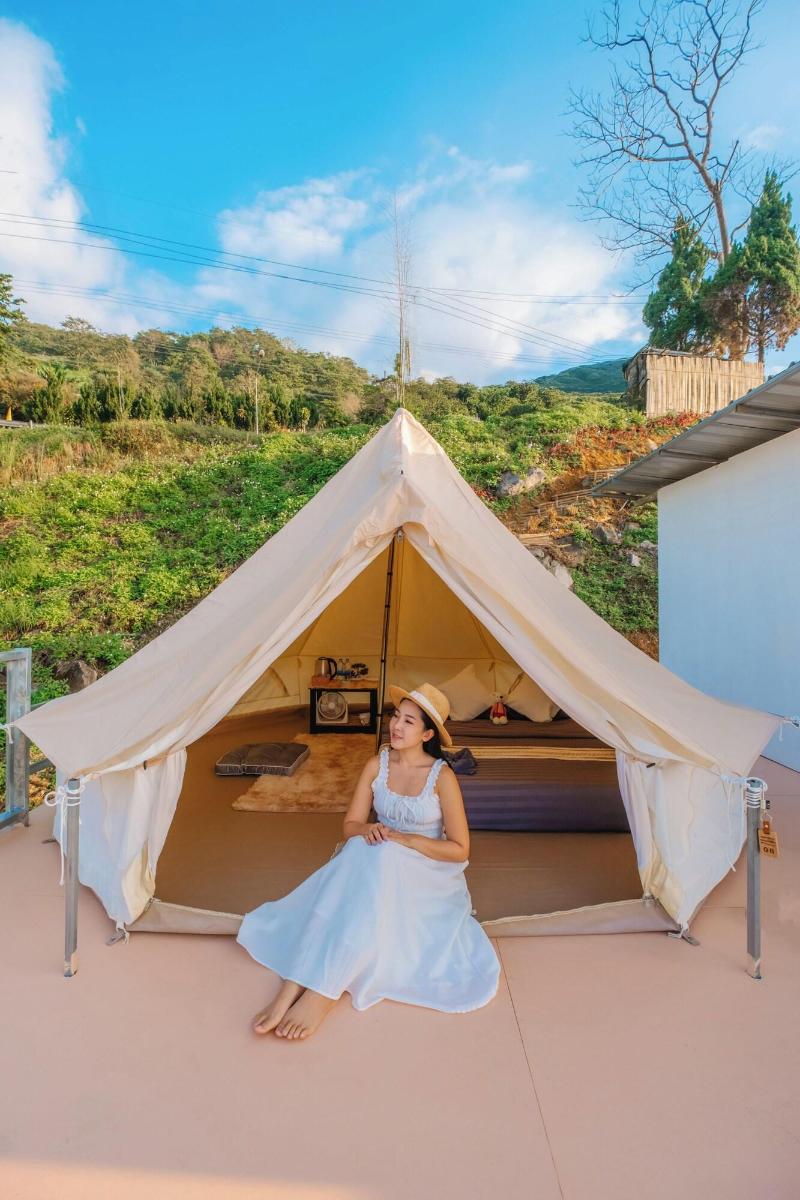 Long Hak Khao Camping Phu Chi Fa image