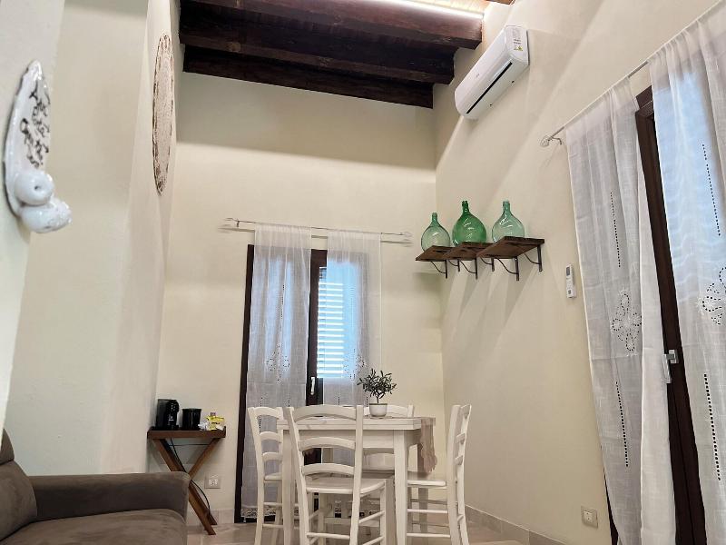La Dimora Degli Dei image