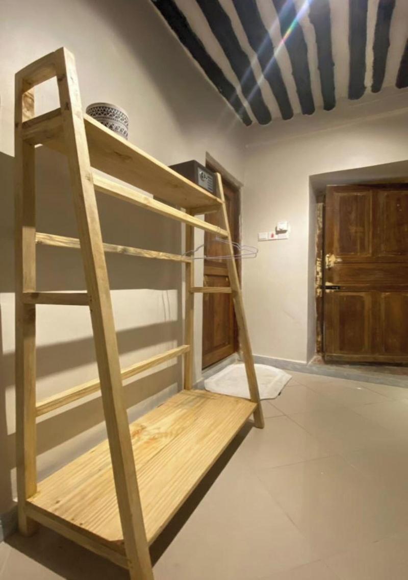Hanaia House image