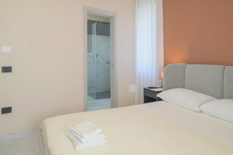 Aphrodite House image