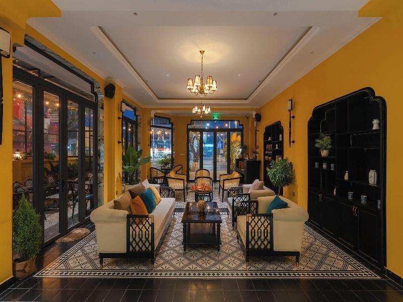 Brics Boutique Dalat