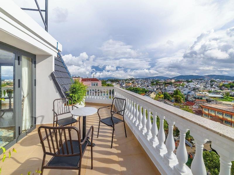 Brics Boutique Dalat