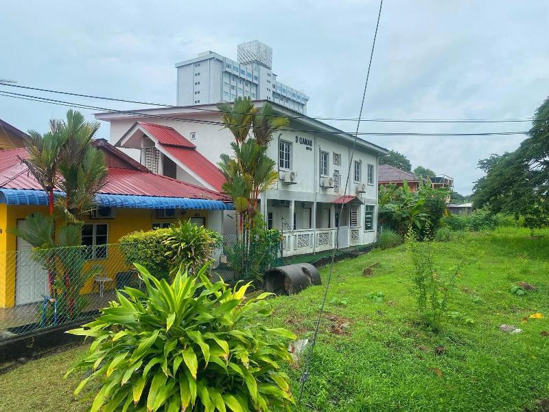 Oyo 91002 D Qamar Motel image