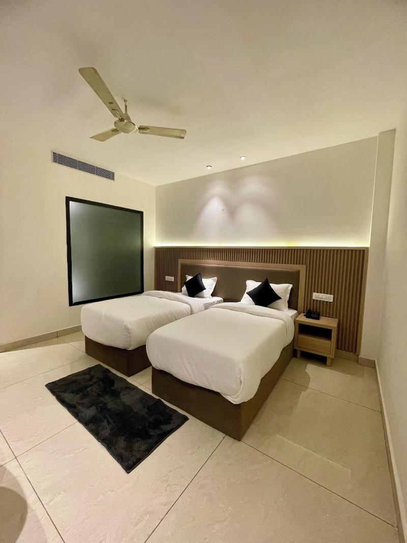 Pride Inn image