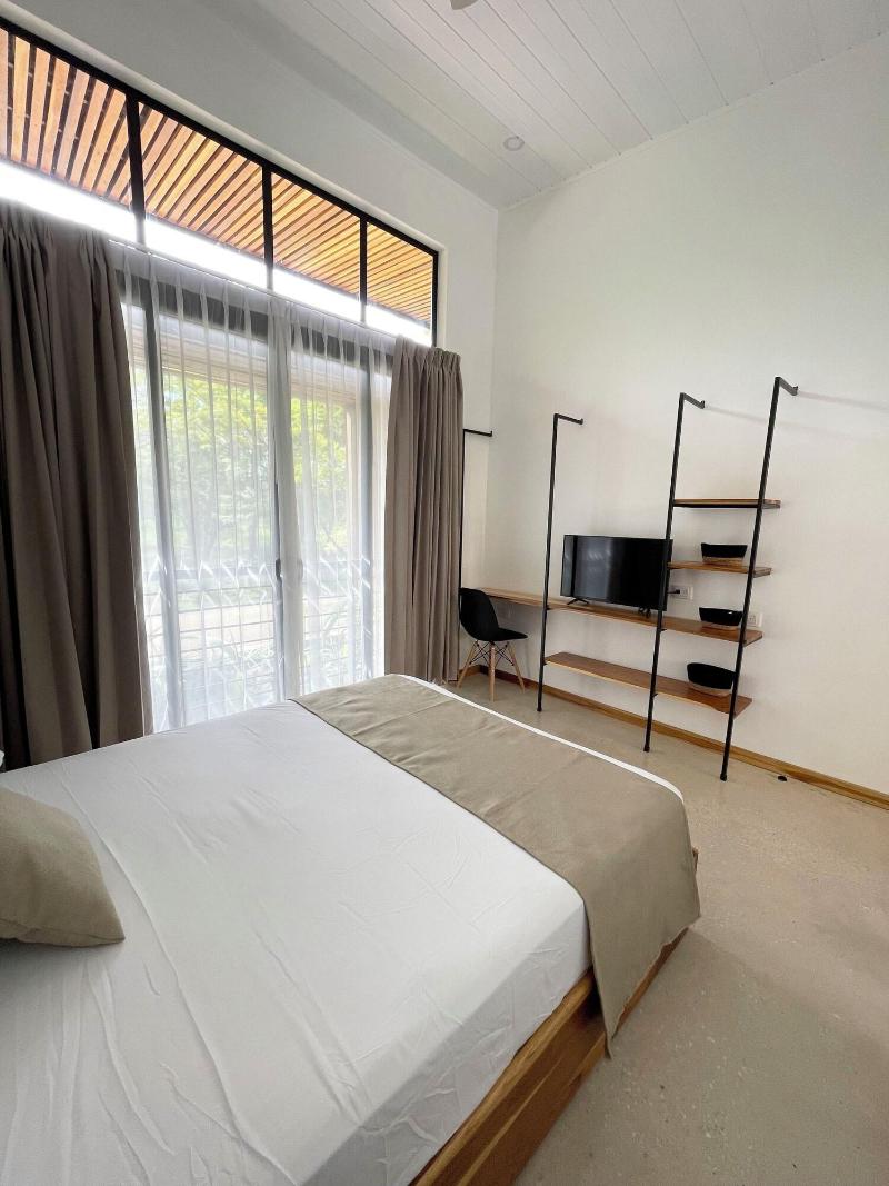 Mar Bota Nico Avellanas Beach Hotel image