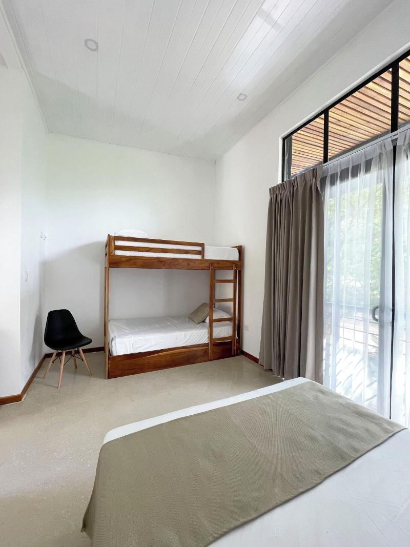 Mar Bota Nico Avellanas Beach Hotel image