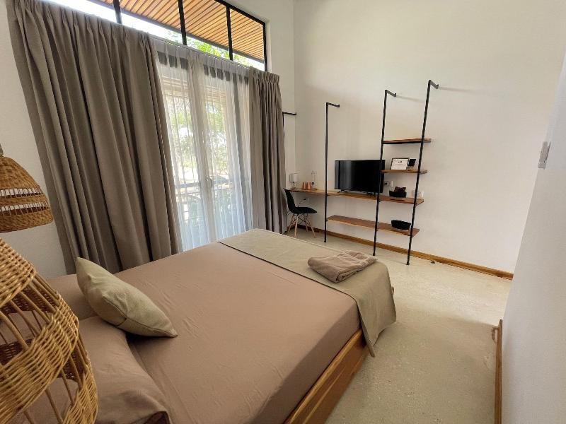 Mar Bota Nico Avellanas Beach Hotel image