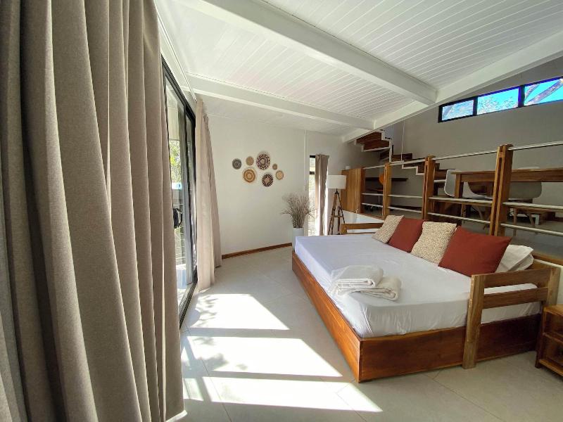 Mar Bota Nico Avellanas Beach Hotel image