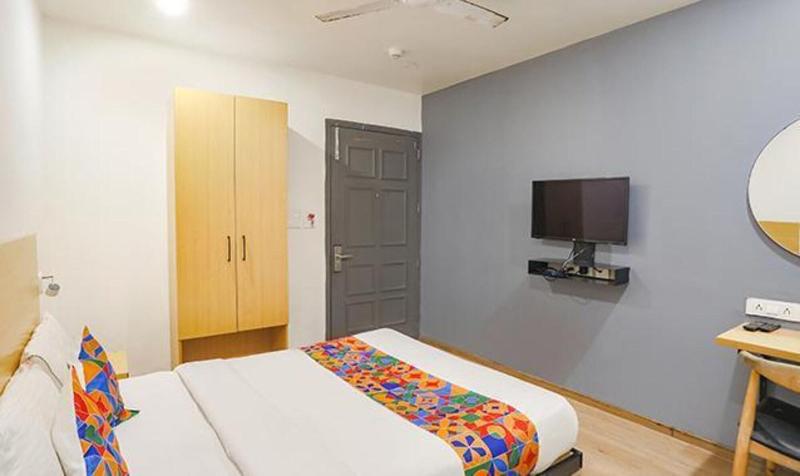 Fabhotel The Vaishali Dakshini Pitampura image