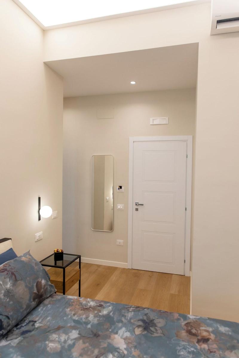 Suite 33 image