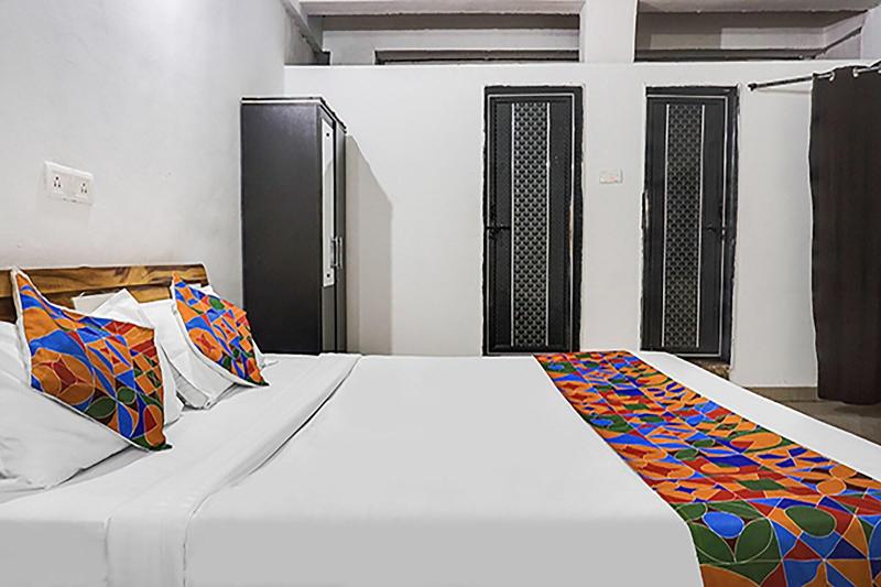 Fabhotel Galaxy Airport Inn image